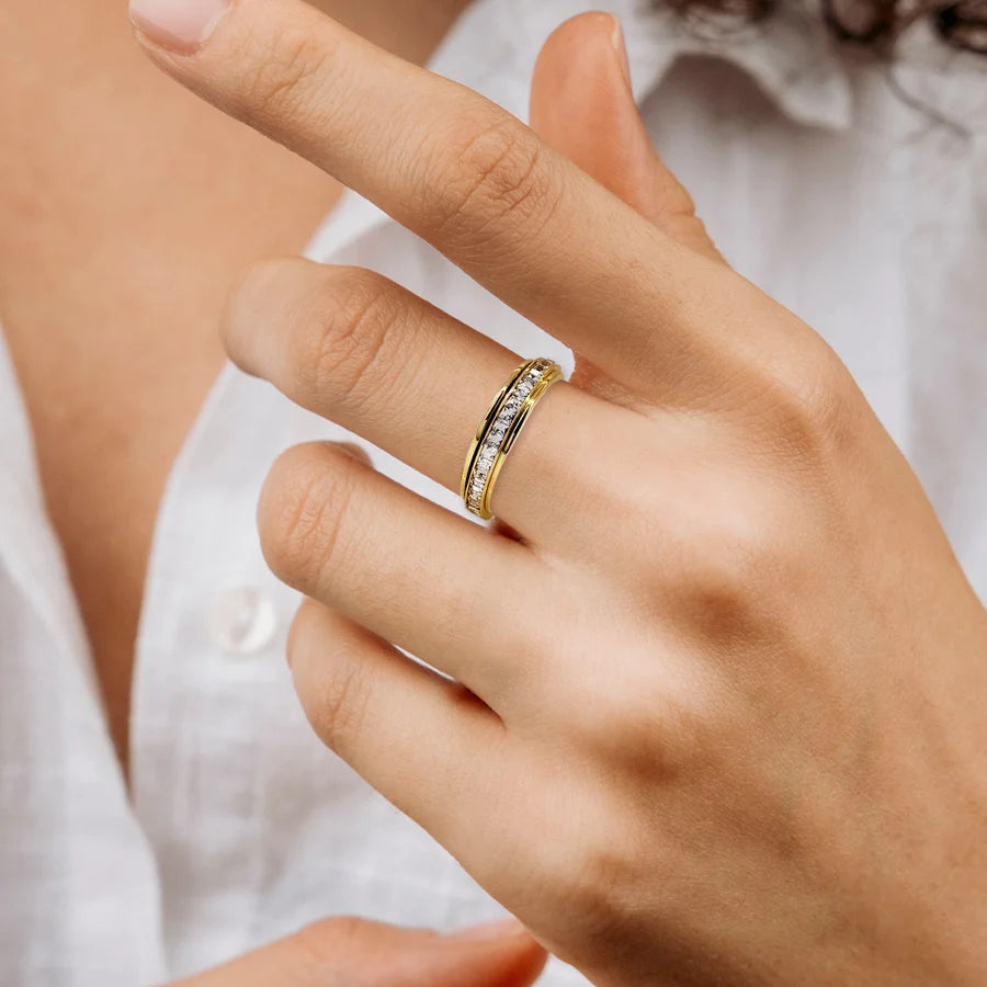 Crystal Statement Spinning Fidget Ring