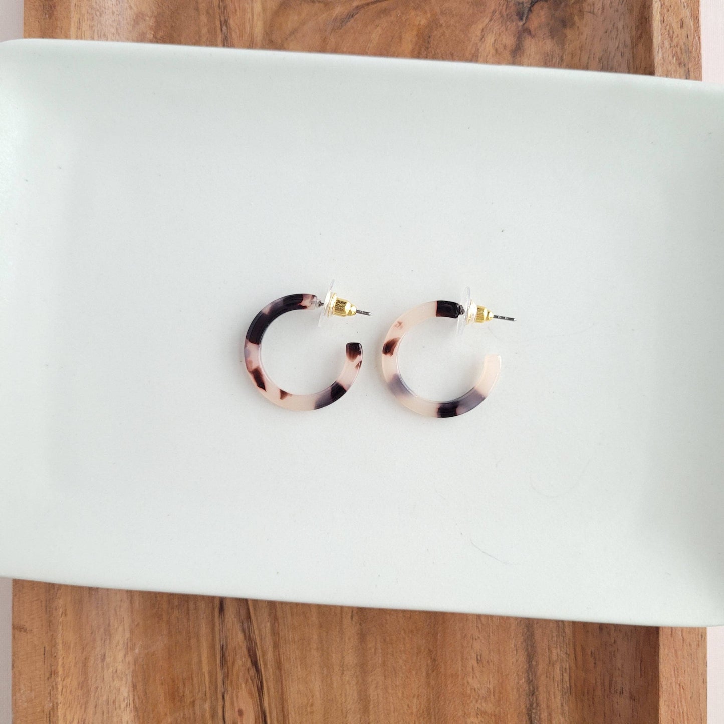 Blonde Tortoise Cam Mini Hoops
