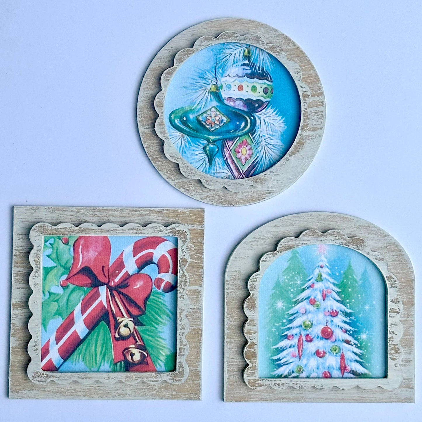 Vintage Style Retro Christmas Magnets