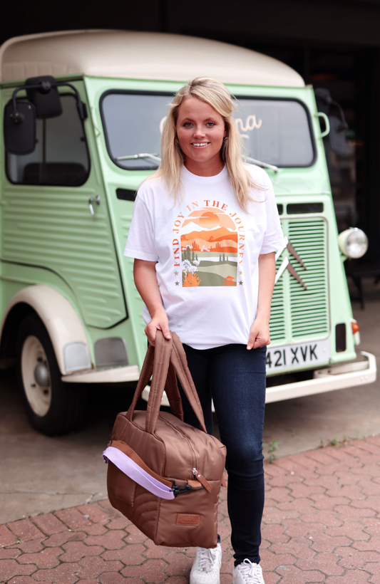 Graphic Tee – Find The Joy In the Journey - SS – White