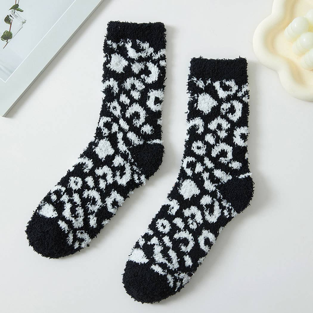 Leopard Fuzzy Socks